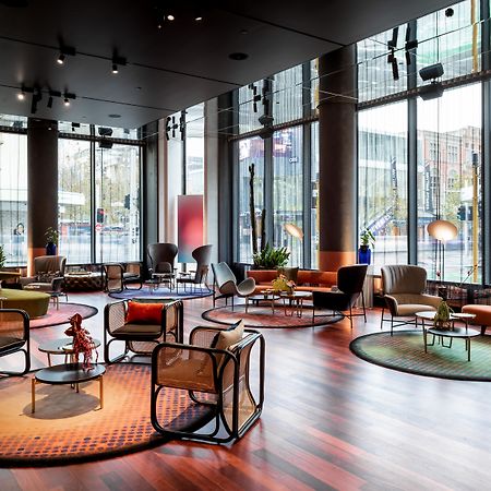คิวที เพิร์ธ Hotel เพิร์ท ภายนอก รูปภาพ The lobby of the hotel