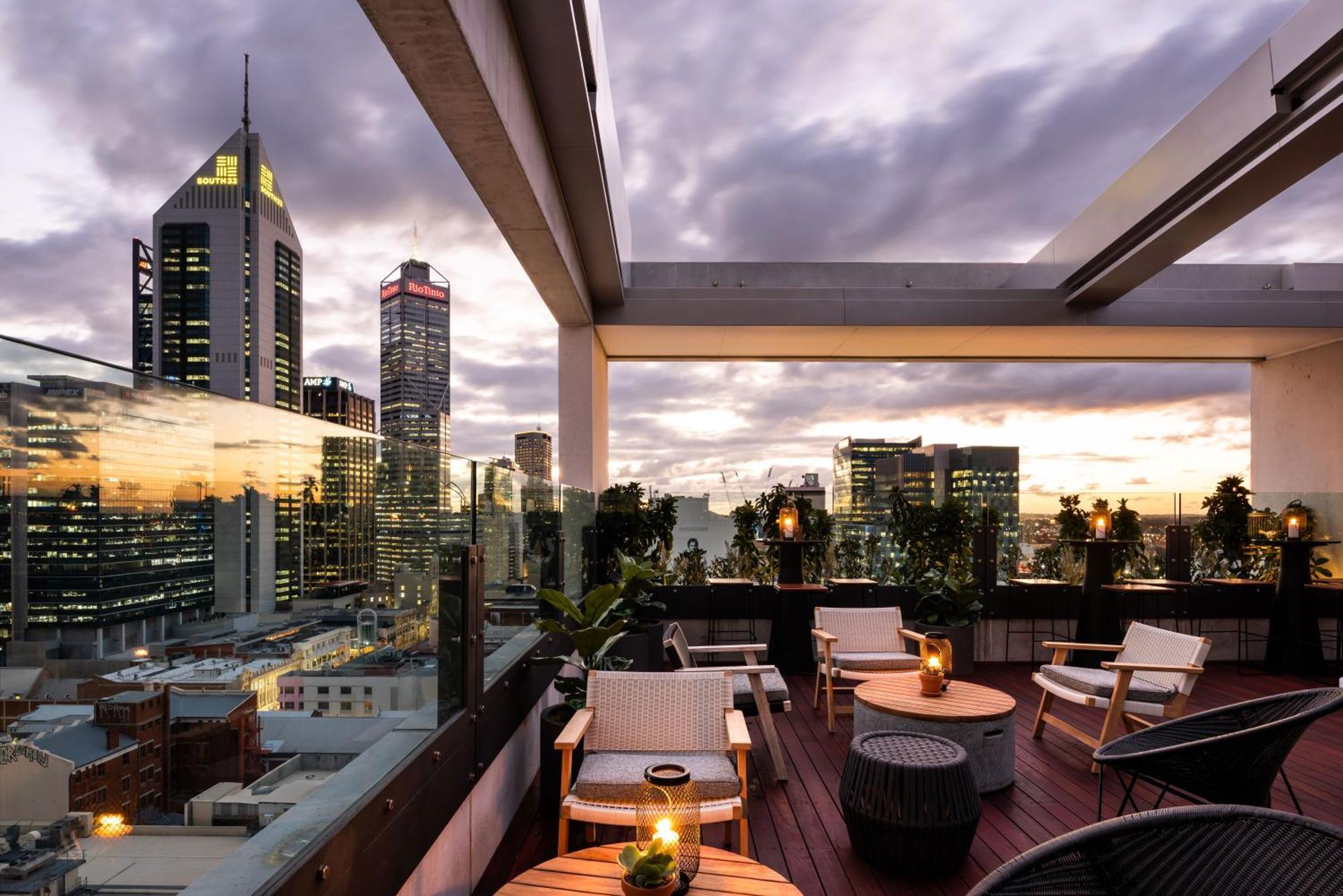 คิวที เพิร์ธ Hotel เพิร์ท ภายนอก รูปภาพ The Terrace at the Crown Towers